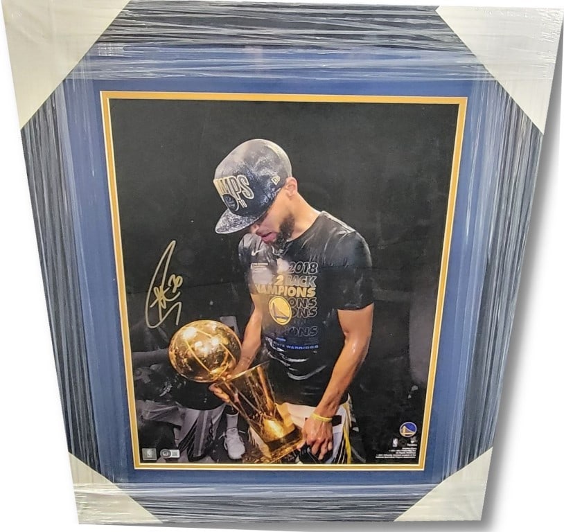 Framed Warriors 16x20 Photo Signed by Stephen Curry with JSA Authentication (1 of 4)