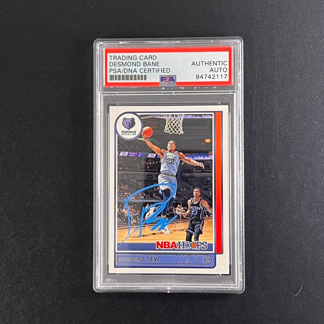 2021-22 Panini Hoops #192 Desmond Bane Signed Rookie Card PSA/DNA Grizzlies (1 of 2)
