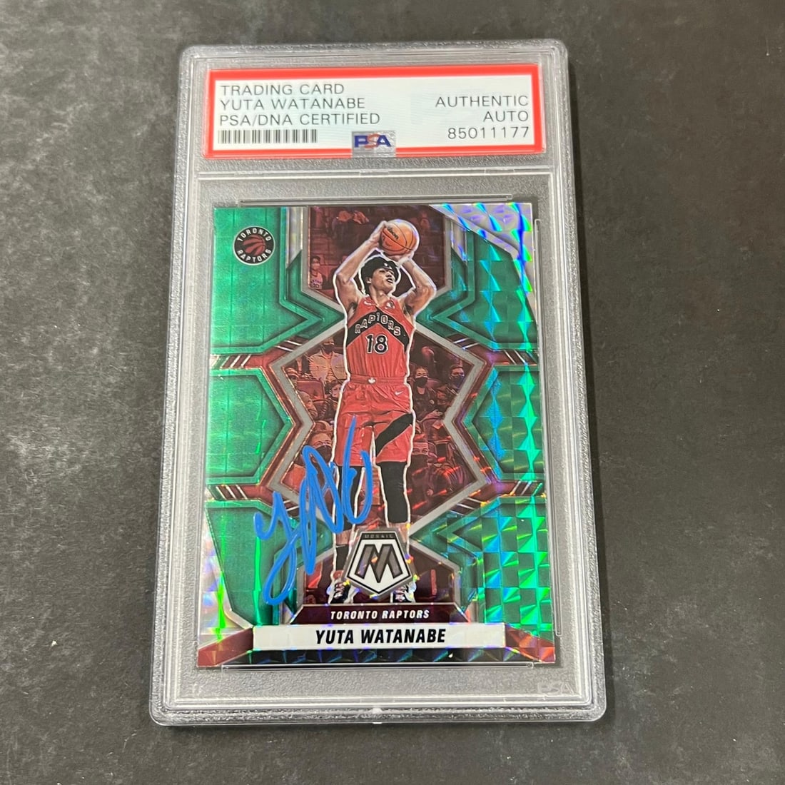 PSA/DNA Authenticated Yuta Watanabe Autograph 2021-22 Panini Mosaic Card #100: PSA/DNA Authenticated Yuta Watanabe Autograph 2021-22 Panini Mosaic Card #100 This is a 2021-22 Panini Mosaic #100 trading card featuring Yuta Watanabe. The card has been personally signed by Yuta Wat