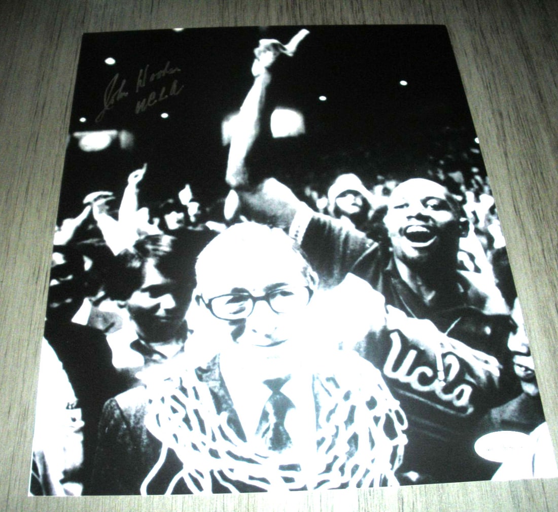 Autographed 8x10 Basketball Photo John Wooden With JSA COA Authentication: Autographed 8x10 Basketball Photo John Wooden With JSA COA Authentication This is an original 8x10 photograph signed by John Wooden, the legendary Hall of Fame coach of the UCLA Bruins basketball team