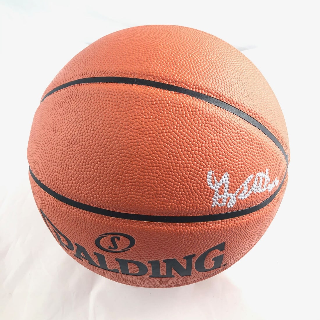 Spalding Basketball Autographed by Greg Brown PSA DNA Authenticated Texas Longhorns (1 of 3)