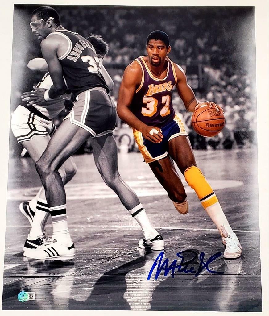Magic Johnson Signed 16x20 Lakers Photo Beckett BAS: Magic Johnson Signed 16x20 Lakers Photo Beckett BAS This stunning 16x20 photograph features the legendary Magic Johnson, a prominent player for the Los Angeles Lakers. The photo is signed by Johnson h