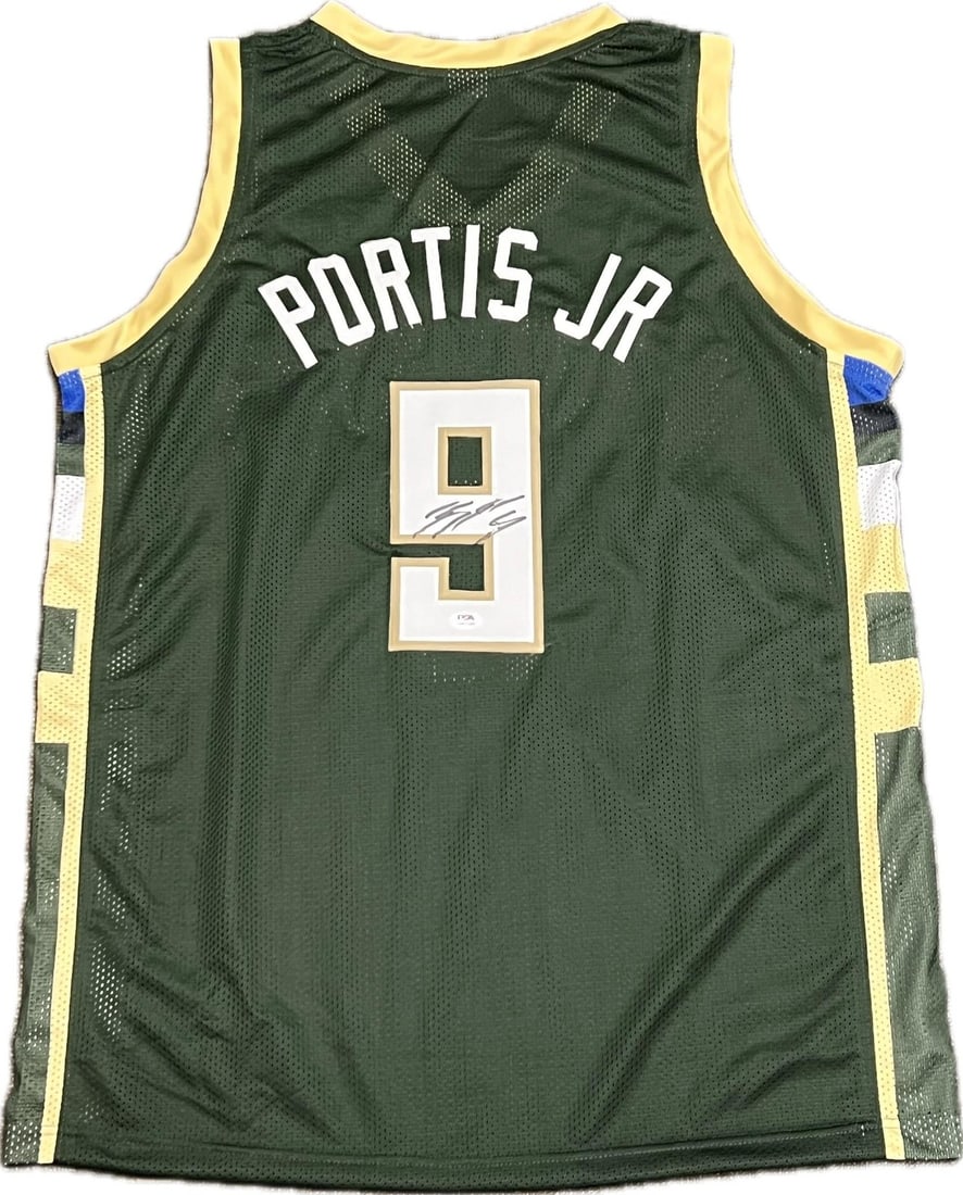 Bobby Portis Autographed Jersey PSA/DNA Milwaukee Bucks Original: Bobby Portis Autographed Jersey PSA/DNA Milwaukee Bucks Original This is an original Milwaukee Bucks jersey, expertly stitched and autographed by Bobby Portis. The authenticity of the signature has be