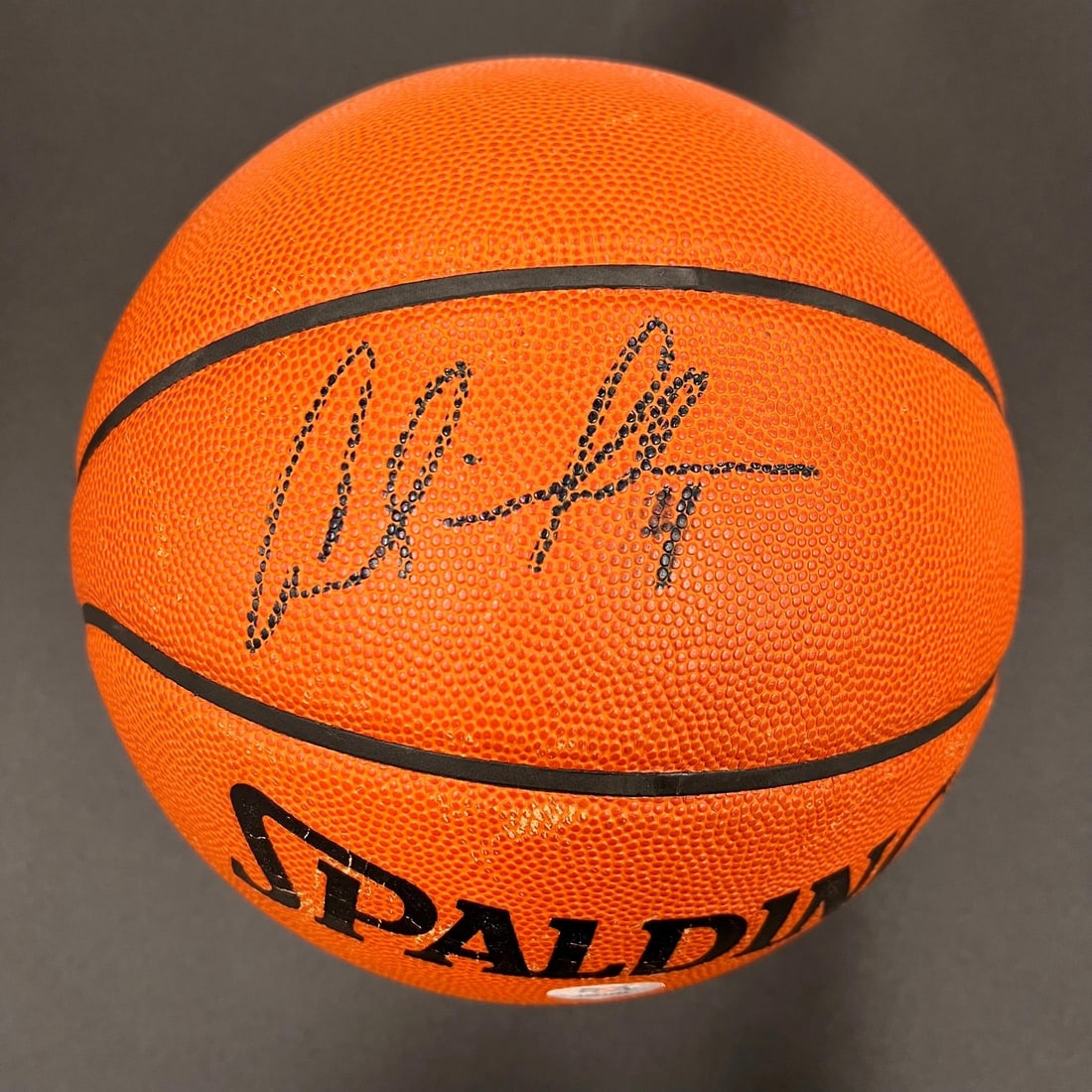 Spalding basketball autographed by Andre Iguodala PSA DNA (1 of 2)