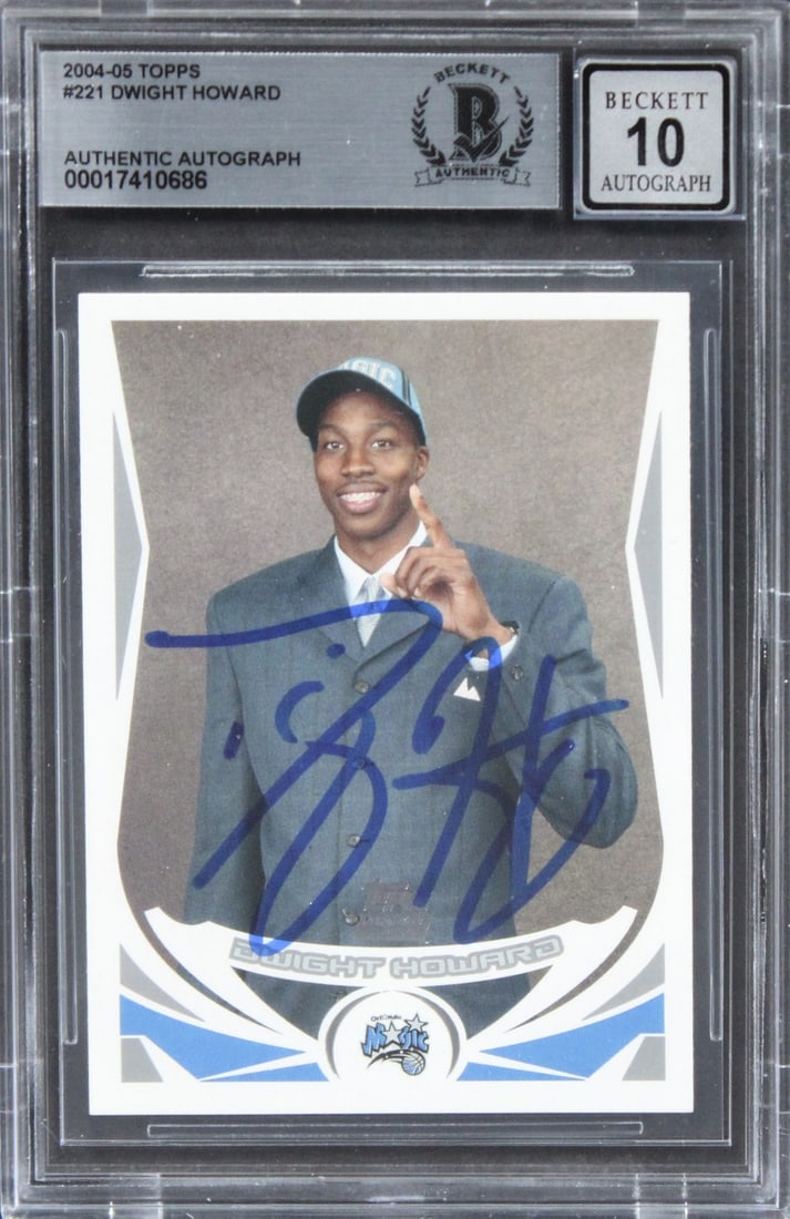 Dwight Howard Signed 2004 Topps #221 Card Beckett Authenticated (1 of 2)