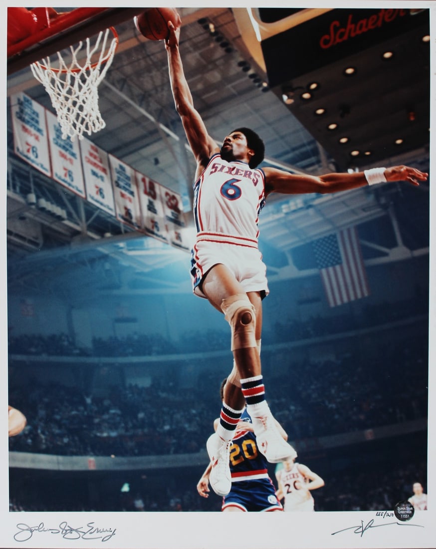 Julius Dr J Erving Neal Leifer Signed 16x20 Photo Limited Edition 155/250 BAS: Julius Dr J Erving Neal Leifer Signed 16x20 Photo Limited Edition 155/250 BAS This remarkable limited edition 16x20 photo features the legendary Julius "Dr. J." Erving alongside renowned photographer 