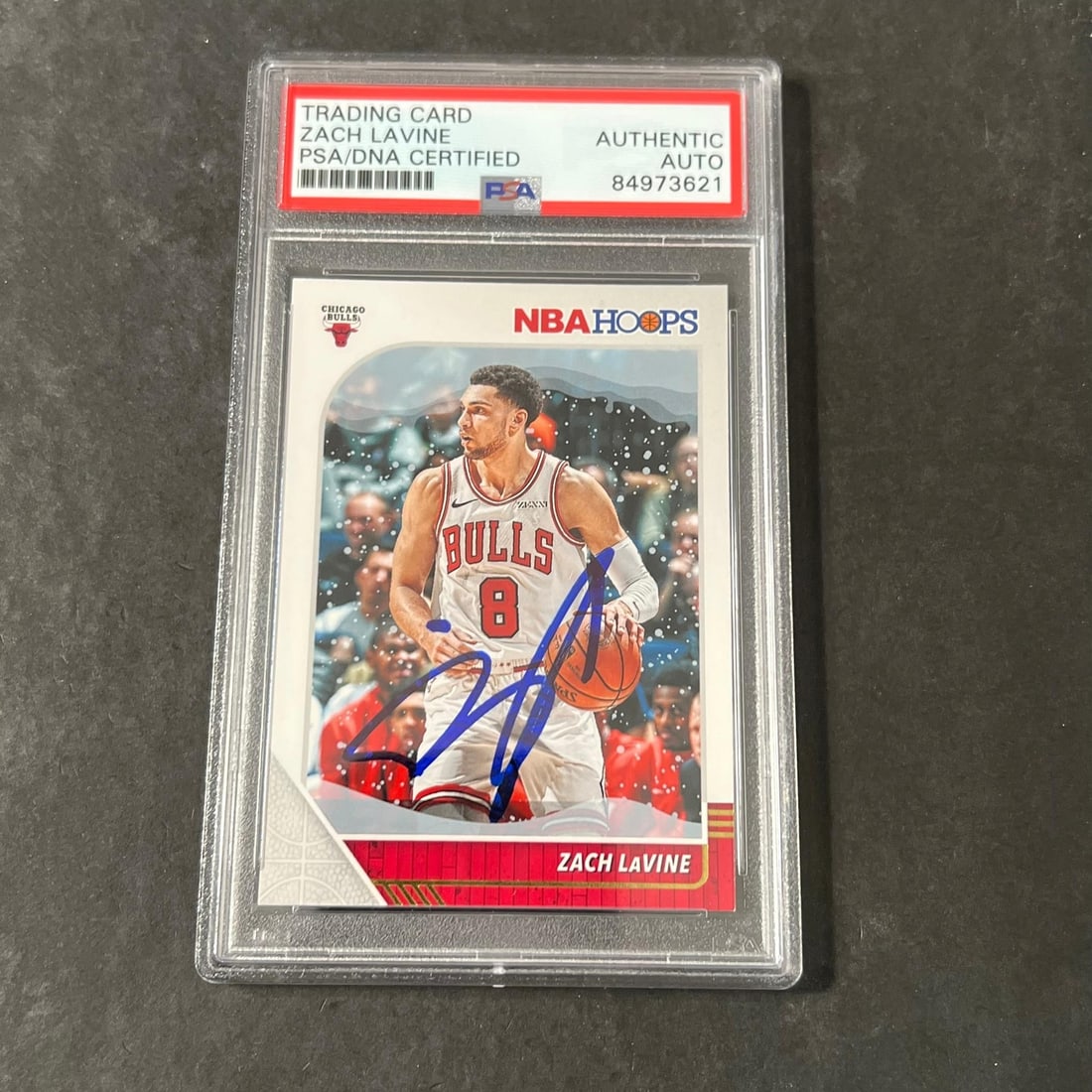 Zach LaVine Signed 2019-2020 Panini Hoops #25 Card PSA Authenticated Bulls: Zach LaVine Signed 2019-2020 Panini Hoops #25 Card PSA Authenticated Bulls This is a 2019-2020 Panini Hoops #25 trading card featuring a bold autograph from Zach LaVine, a prominent player known for h