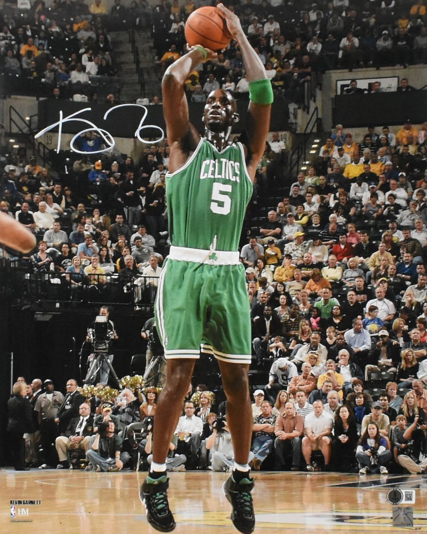 Kevin Garnett Signed 16x20 Celtics Photo with Beckett Witness Hologram: Kevin Garnett Signed 16x20 Celtics Photo with Beckett Witness Hologram This is an original 16x20 photo featuring Kevin Garnett of the Boston Celtics, autographed by Garnett himself. The photo comes wi