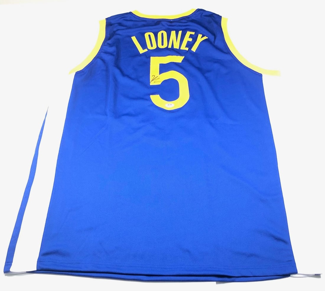 Kevon Looney Autographed Golden State Warriors Jersey With PSA/DNA Authentication: Kevon Looney Autographed Golden State Warriors Jersey With PSA/DNA Authentication This is a Golden State Warriors jersey autographed by Kevon Looney. The autograph has been authenticated by PSA/DNA, e