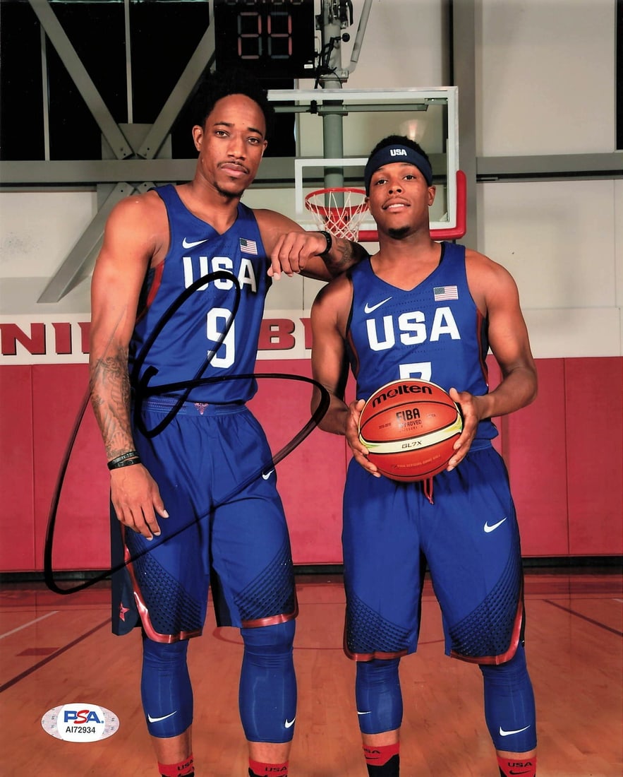 DeMar DeRozan Autographed 8x10 Photo PSA/DNA Team USA Basketball: DeMar DeRozan Autographed 8x10 Photo PSA/DNA Team USA Basketball This stunning 8x10 photograph features DeMar DeRozan during his tenure with the Toronto Raptors, capturing a memorable moment in his ba