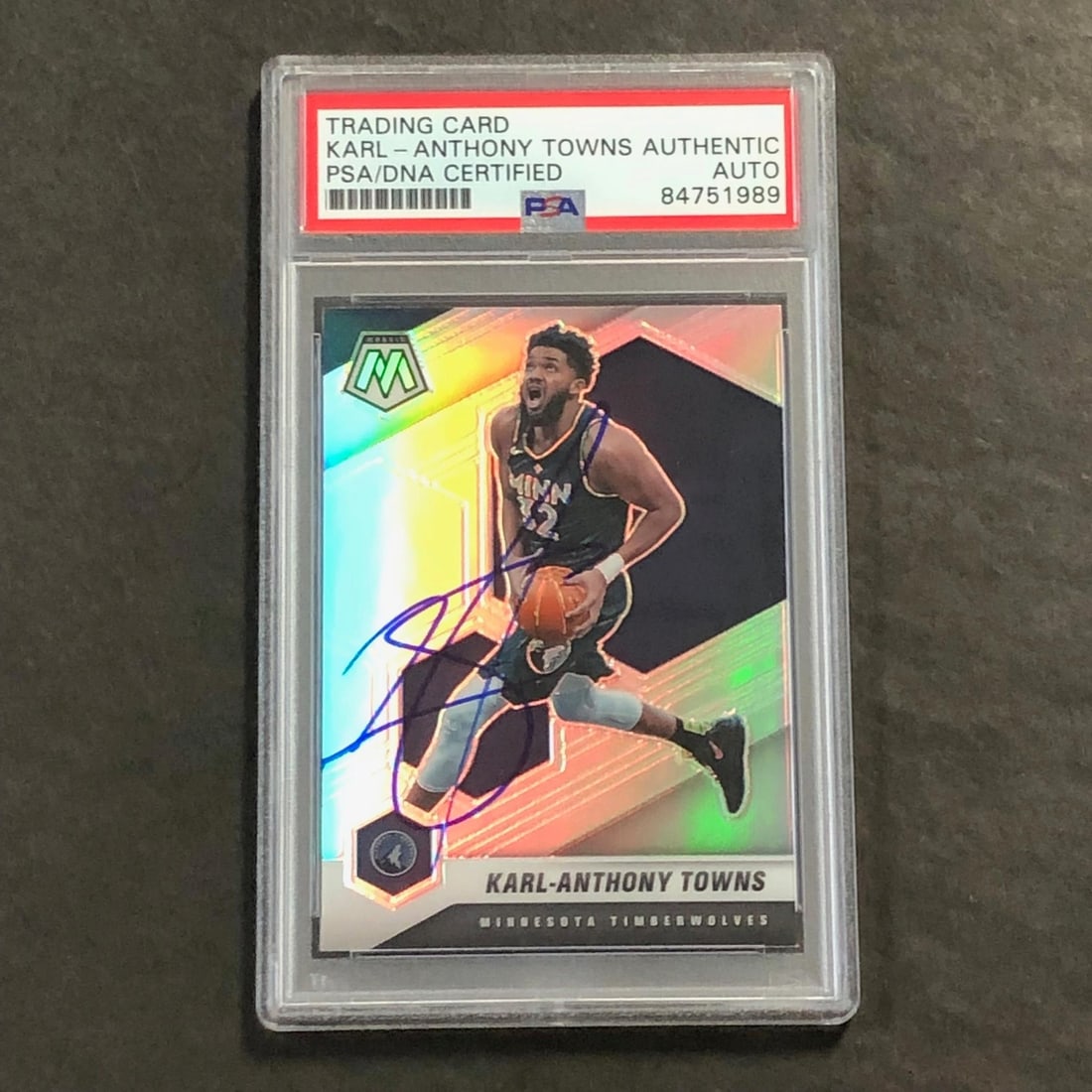 PSA Slabbed Karl-Anthony Towns Auto Panini Mosaic #124 Card (1 of 2)