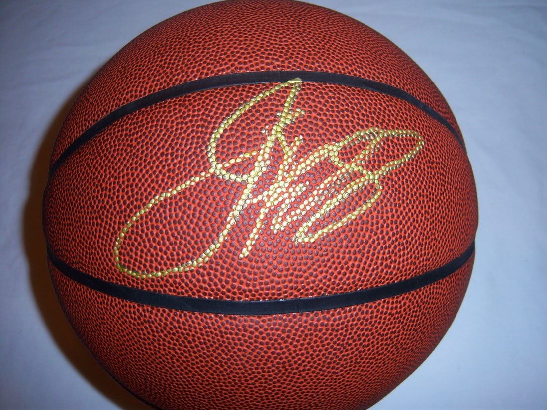 Jason Kidd Autographed Basketball With JSA COA Nets Mavericks (1 of 2)