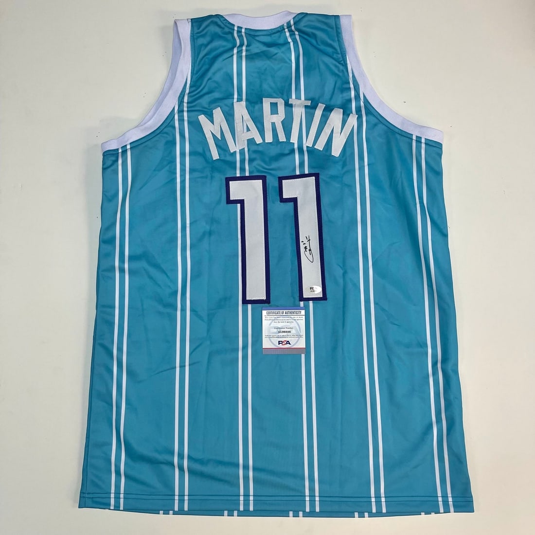 Cody Martin Autographed Jersey PSA/DNA Charlotte Hornets Basketball: Cody Martin Autographed Jersey PSA/DNA Charlotte Hornets Basketball This original Charlotte Hornets jersey features a stitched design and is autographed by Cody Martin, ensuring a unique collectible f