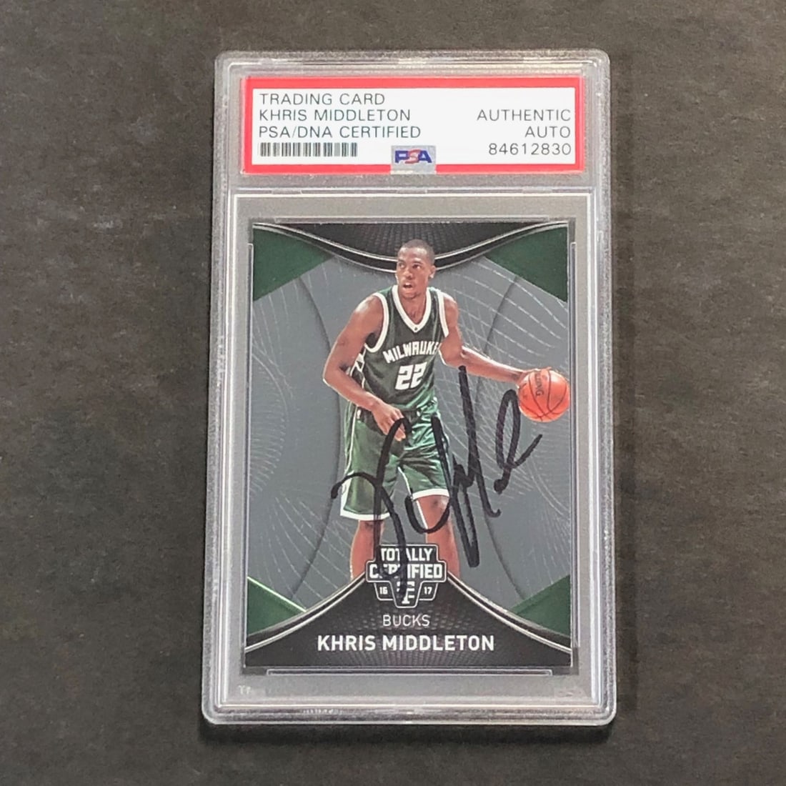 Khris Middleton 2016-17 Totally Certified Signed Basketball Card PSA/DNA Authenticated (1 of 2)