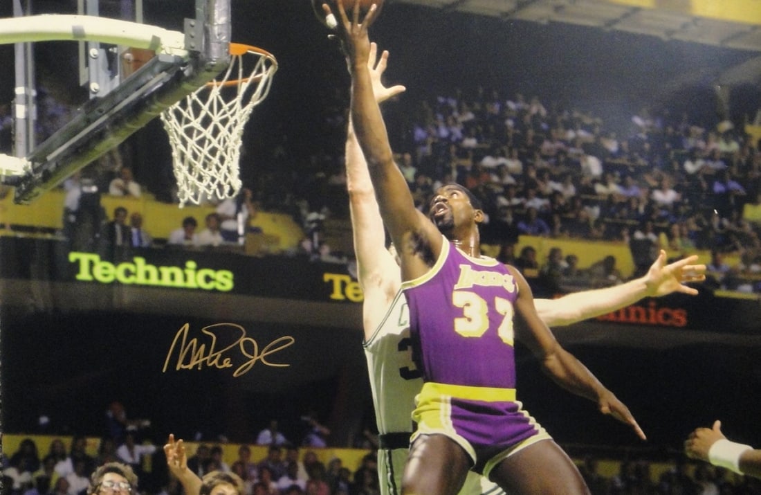 Magic Johnson Signed 20x30 Photo Lakers Purple Jersey Authenticated: Magic Johnson Signed 20x30 Photo Lakers Purple Jersey Authenticated Capture a piece of basketball history with this stunning, hand-signed 20"x30" photo of Magic Johnson, featuring him in his iconic pu