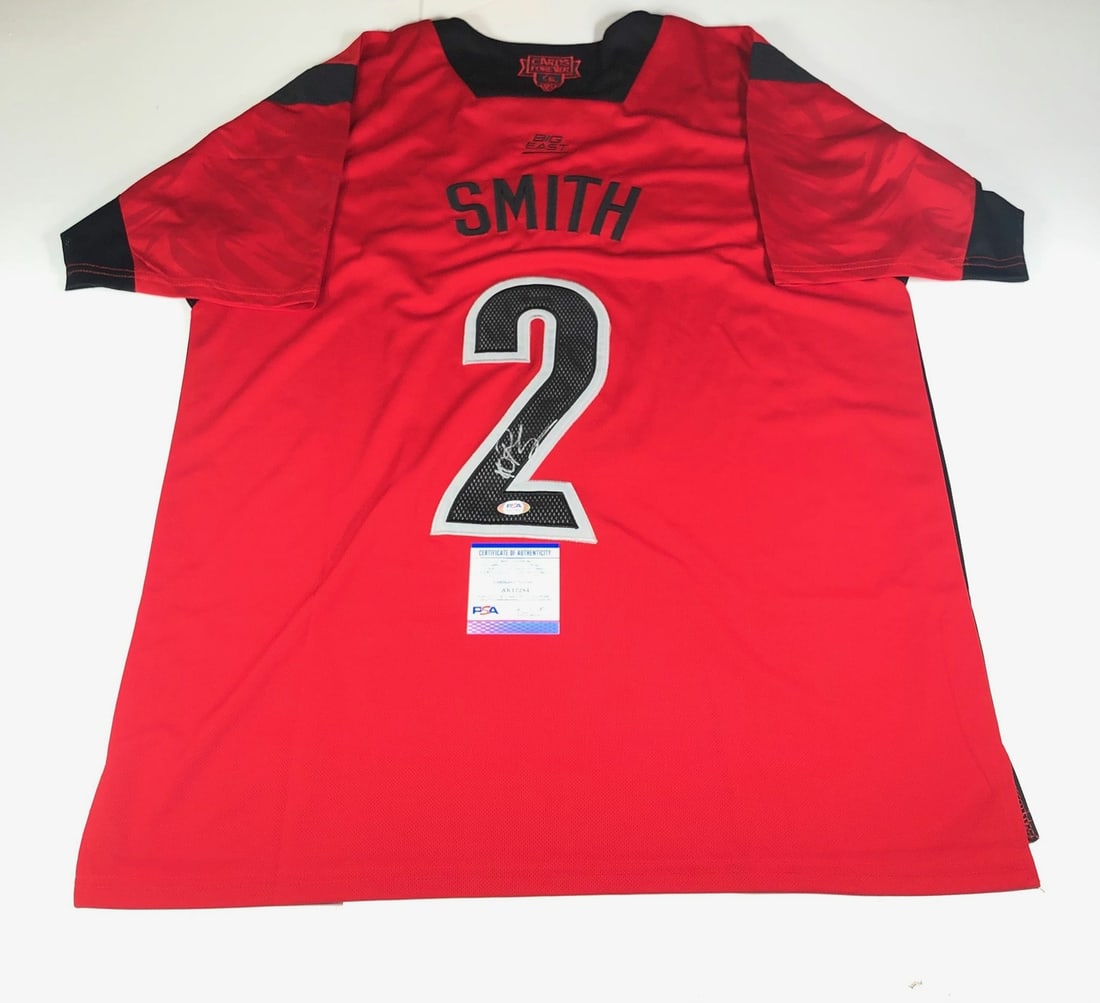 Charlotte Hornets Ish Smith autographed PSA DNA stitched jersey (1 of 2)