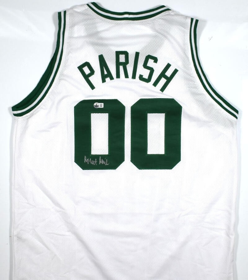 Boston Celtics Robert Parish signed white pro style jersey Beckett hologram: Boston Celtics Robert Parish signed white pro style jersey Beckett hologram This white pro style basketball jersey is autographed by Robert Parish and represents the Boston Celtics. The signature is a