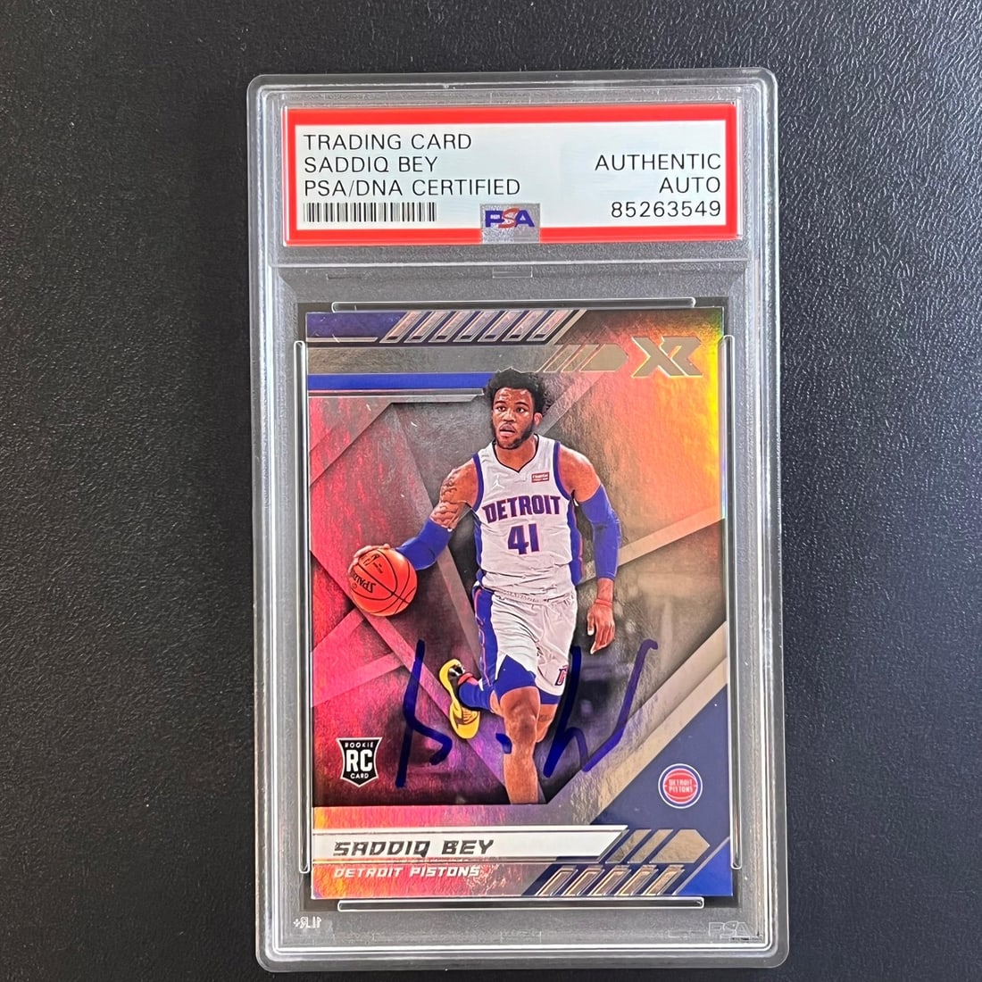 2020-21 Panini Chronicles #292 Saddiq Bey Signed Card PSA/DNA Authenticated (1 of 2)