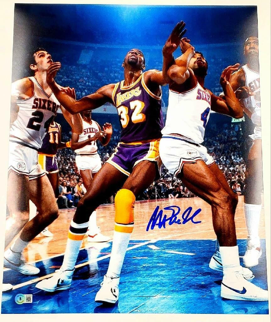 Magic Johnson Signed 16x20 Photo Los Angeles Lakers BAS Certified: Magic Johnson Signed 16x20 Photo Los Angeles Lakers BAS Certified This striking 16x20 photo captures Magic Johnson, the legendary Los Angeles Lakers player, in a moment of basketball greatness. The ph