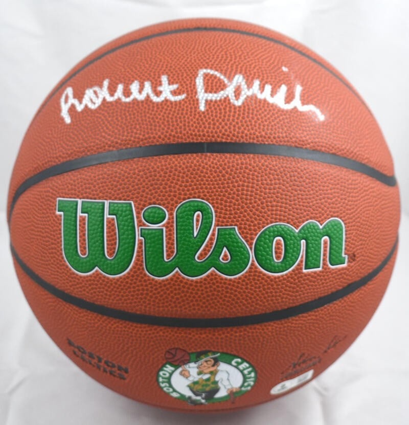 Robert Parish signed Wilson NBA logo basketball Beckett holo (1 of 12)