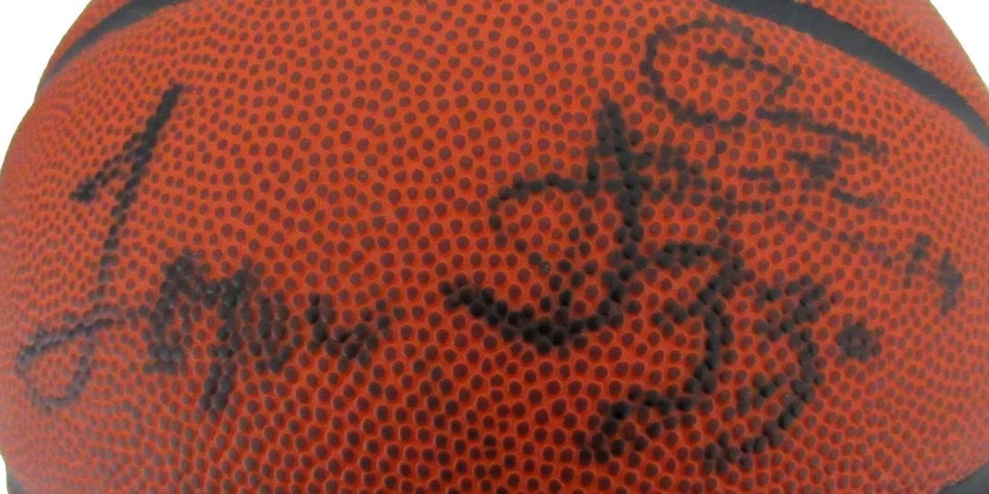 Michigan State Spartans 2006-07 Team Signed Basketball with Tom Izzo JSA Certified (1 of 9)