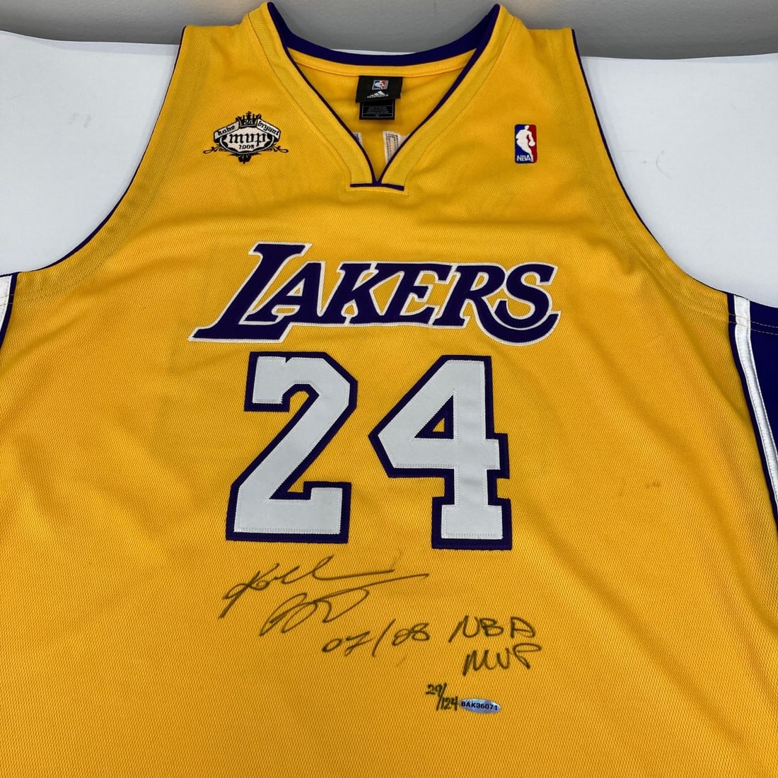 Kobe Bryant Autographed Lakers Pro Cut 2007-08 MVP Jersey UDA JSA COA (1 of 11)