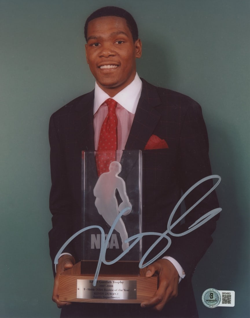 Kevin Durant Signed 8x10 Phoenix Suns Photo Beckett Authenticated: Kevin Durant Signed 8x10 Phoenix Suns Photo Beckett Authenticated This is an original 8x10 photo personally signed by Kevin Durant of the Phoenix Suns. The autograph is authenticated by Beckett Authen