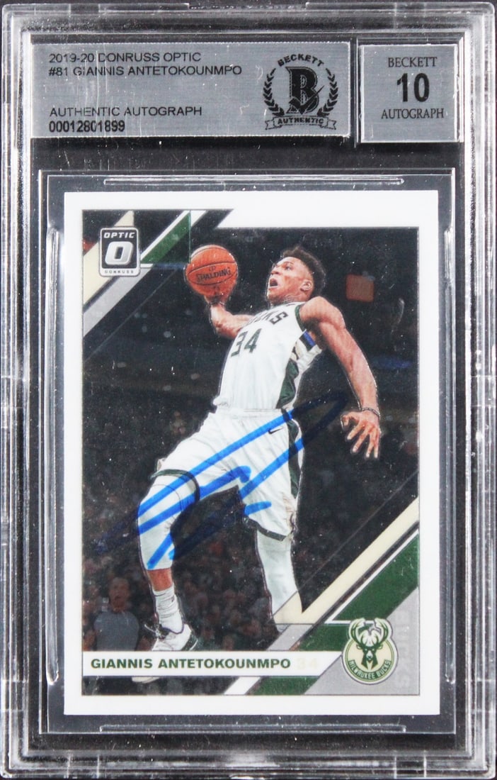 Giannis Antetokounmpo 2019 Donruss Optic #81 Auto BAS Slab: Giannis Antetokounmpo 2019 Donruss Optic #81 Auto BAS Slab This is an original 2019 Donruss Optic #81 basketball trading card featuring Giannis Antetokounmpo of the Milwaukee Bucks. The card has been 