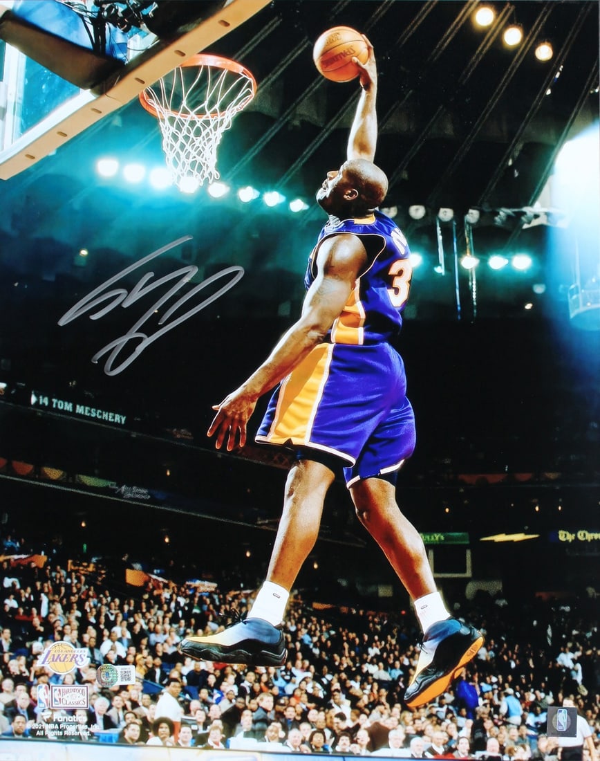 Shaquille O'Neal Signed 16x20 Dunk Photo Purple Jersey BAS Authenticated: Shaquille O'Neal Signed 16x20 Dunk Photo Purple Jersey BAS Authenticated Celebrate the legacy of Shaquille O'Neal with this striking autographed 16x20 vertical dunk photo, showcasing him in his iconic