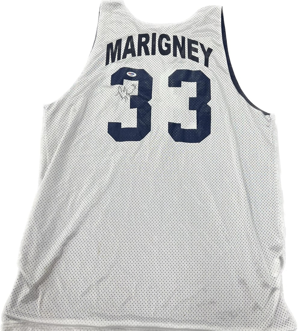 PSA DNA authenticated Paul Marigney Saint Mary's Gaels basketball jersey: PSA DNA authenticated Paul Marigney Saint Mary's Gaels basketball jersey This is a stitched Saint Mary's Gaels jersey autographed by Paul Marigney. The signature has been authenticated by PSA/DNA. The