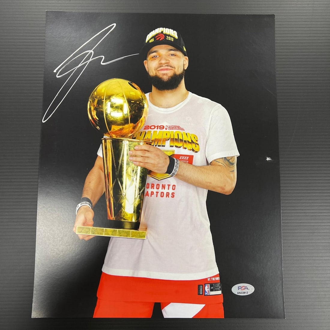 Fred VanVleet Autographed 11x14 Photo PSA/DNA Toronto Raptors (1 of 3)