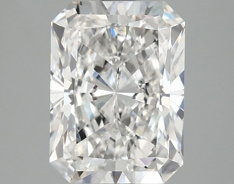 Loose Diamond - RADIANT 2.51ct F VS2: Loose Diamond - RADIANT 2.51ct F VS2 Source: This is a real non-mined Diamond that has been grown in a lab Shape: RADIANT Carats: 2.51 Color: F Clarity: VS2 Certification: IGI Video: