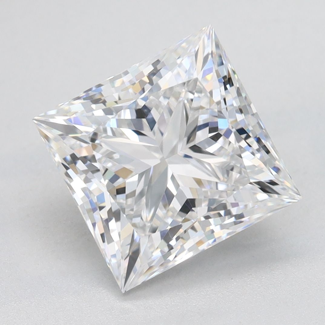 Loose Diamond - PRINCESS 3.08ct D VVS1: Loose Diamond - PRINCESS 3.08ct D VVS1 Source: This is a real non-mined Diamond that has been grown in a lab Shape: PRINCESS Carats: 3.08 Color: D Clarity: VVS1 Certification: GIA Video: