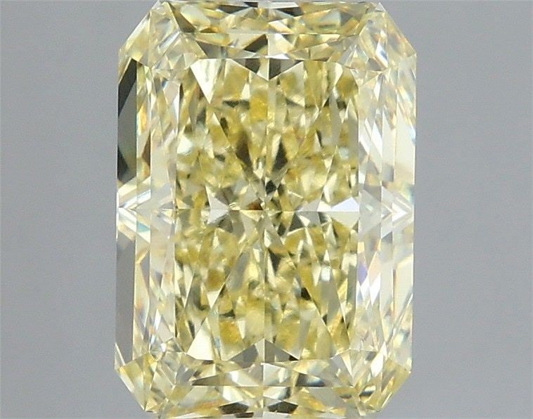 Loose Diamond - RADIANT 3.09ct Fancy Yellow VS1: Loose Diamond - RADIANT 3.09ct Fancy Yellow VS1 Source: This is a real non-mined Diamond that has been grown in a lab Shape: RADIANT Carats: 3.09 Color: Fancy Yellow Certification: IGI Video: Video