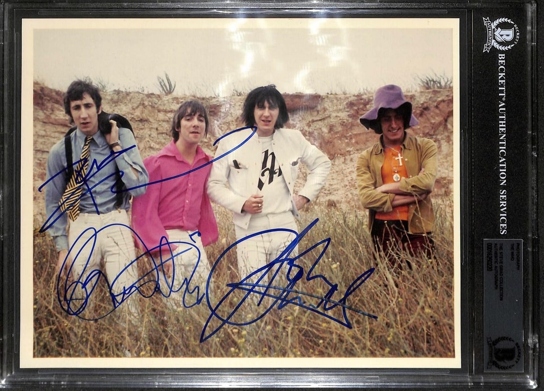 8x10 The Who photo signed by Daltrey Townshend Entwistle Beckett: 8x10 The Who photo signed by Daltrey Townshend Entwistle Beckett This authentic 8x10 photograph is signed by Roger Daltrey, Pete Townshend, and John Entwistle, three legendary members of The Who. The 