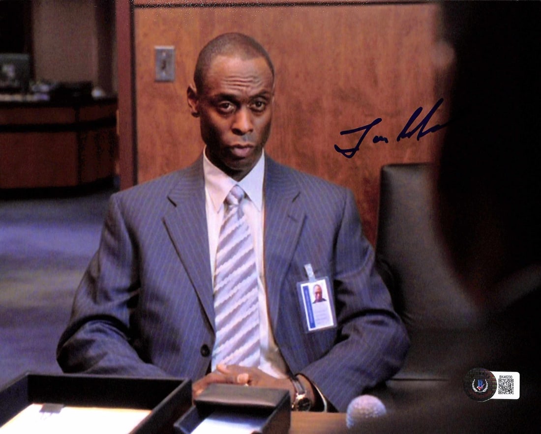 Lance Reddick Signed 8x10 Photo The Wire Beckett Authenticated: Lance Reddick Signed 8x10 Photo The Wire Beckett Authenticated This autographed 8x10 photograph features Lance Reddick, renowned for his role as "Cedric Daniels" in the acclaimed TV series The Wire. T