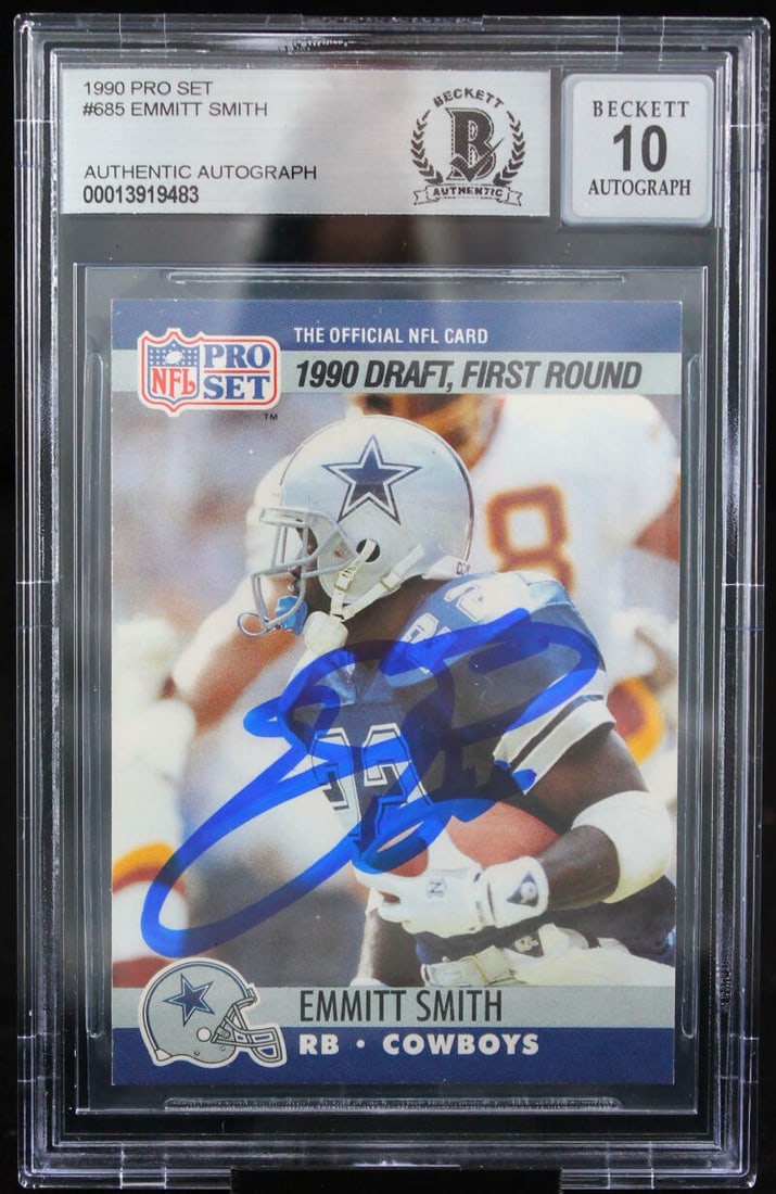 Emmitt Smith Signed 1990 Pro Set Rookie Card 685 BGS 10: Emmitt Smith Signed 1990 Pro Set Rookie Card 685 BGS 10 1990 Pro Set #685 Emmitt Smith autographed football trading card featuring Emmitt Smith of the Dallas Cowboys. This original sports trading card
