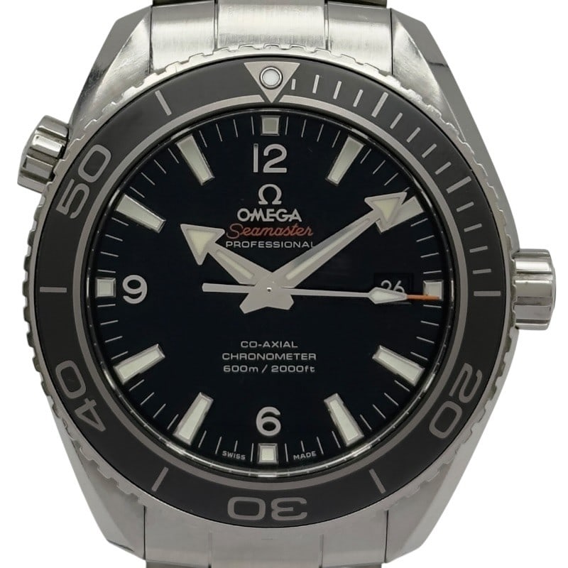Omega Planet Ocean 600M Co Axial Men's Wristwatch: Omega Planet Ocean 600M Co Axial Men's Wristwatch This is a pre-owned OMEGA Seamaster Planet Ocean 600M Co-Axial men's wristwatch, model 215.30.44.21.01.002. It features Swiss craftsmanship and is des