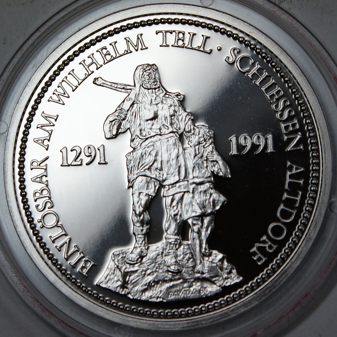 1986 Platinum Shooting Thaler Proof Coin from Switzerland 1 Troy Ounce: 1986 Platinum Shooting Thaler Proof Coin from Switzerland 1 Troy Ounce This 1986 Switzerland Shooting Thaler is a 1 troy ounce proof coin struck in .999 fine platinum, commemorating William Tell. The 