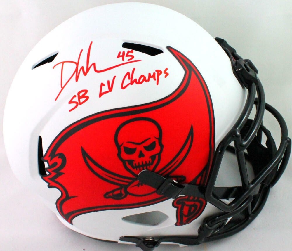Beckett Autographed Tampa Bay Buccaneers Lunar Speed Helmet Devin White: Beckett Autographed Tampa Bay Buccaneers Lunar Speed Helmet Devin White This is a pre-owned Tampa Bay Buccaneers Lunar Speed full-size helmet, personally signed and inscribed by Devin White. The autog