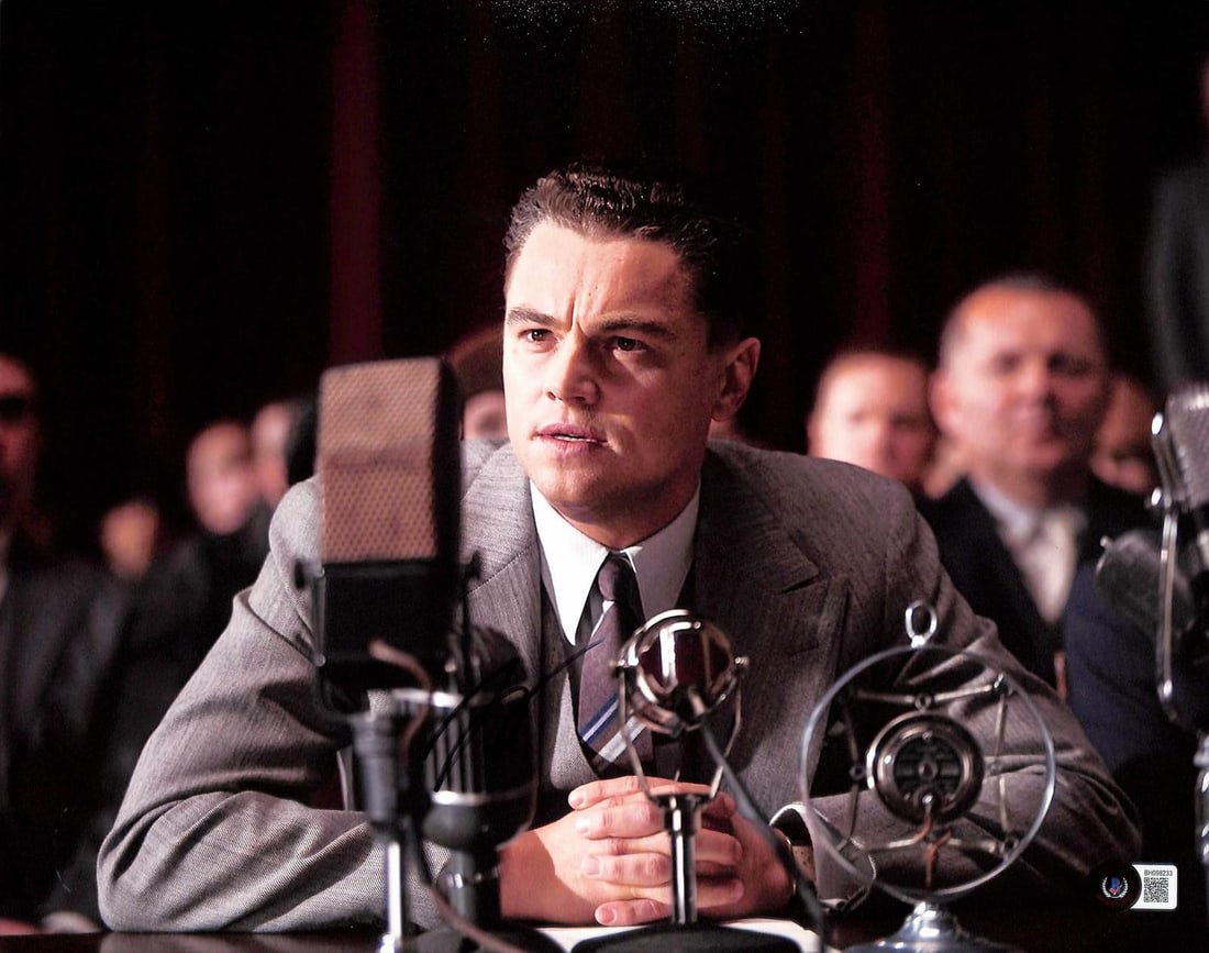 11x14 Leonardo DiCaprio autographed J Edgar photo Beckett authenticated (1 of 1)