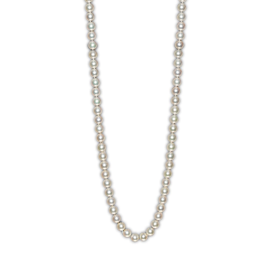 Unbranded 14K Yellow Gold 28 in Pearl Necklace: Unbranded 14K Yellow Gold 28 in Pearl Necklace This elegant necklace features white saltwater cultured pearls, each measuring 8mm in diameter, strung together and secured with a 14k yellow gold clasp.