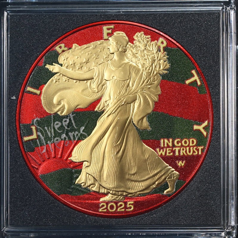 2025 Silver American Eagle Halloween Claws of Fear Colorized Coin: 2025 Silver American Eagle Halloween Claws of Fear Colorized Coin This stunning 2025 Silver American Eagle $1 features a unique Halloween-themed colorization, known as the "Claws of Fear." The coin is