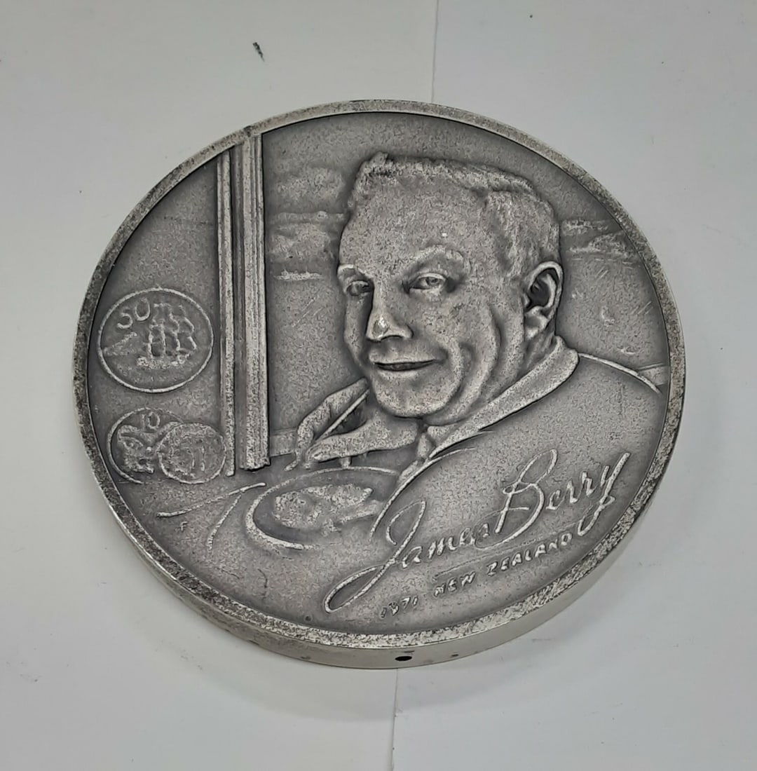 6.4 Troy Ounce .925 Silver James Berry Medal 1971 63MM (1 of 3)