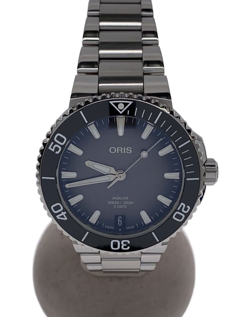 ORIS Aquis Date Swiss Men's Wristwatch (1 of 4)