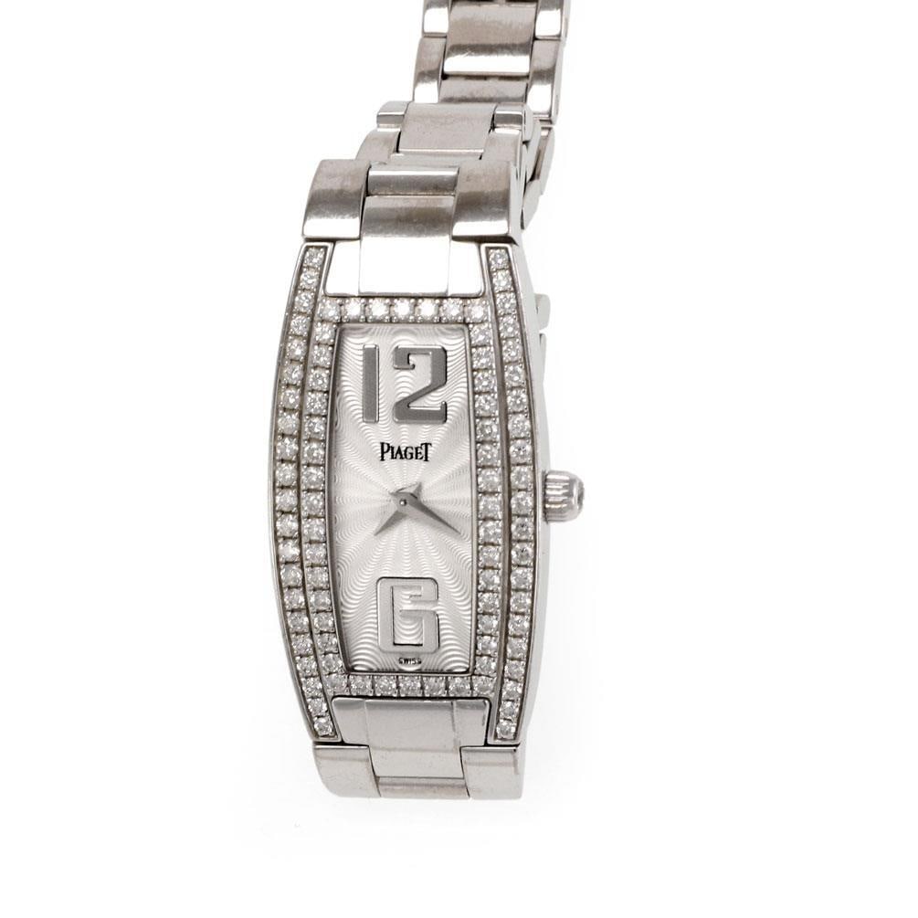 Piaget Limelight 18k White Gold Diamond Quartz Watch Swiss Made: Piaget Limelight 18k White Gold Diamond Quartz Watch Swiss Made Introducing the exquisite Piaget Limelight Ladies Quartz Watch, a stunning piece from the prestigious Limelight collection. This authent