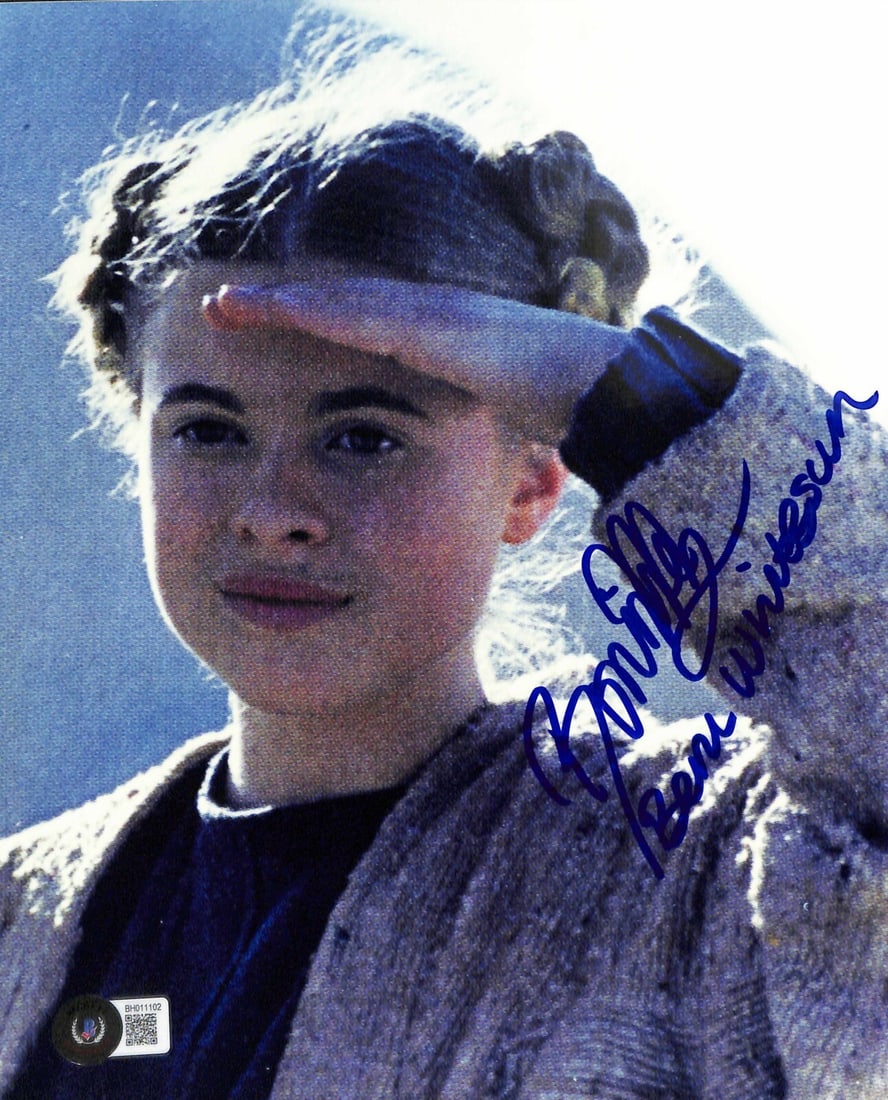 Bonnie Piesse Signed 8x10 Beru Whitesun Photo Beckett LOA: Bonnie Piesse Signed 8x10 Beru Whitesun Photo Beckett LOA This is an 8x10 photograph autographed by Bonnie Piesse, who portrayed Aunt Beru in the Star Wars prequels. The signature is done in blue Posc