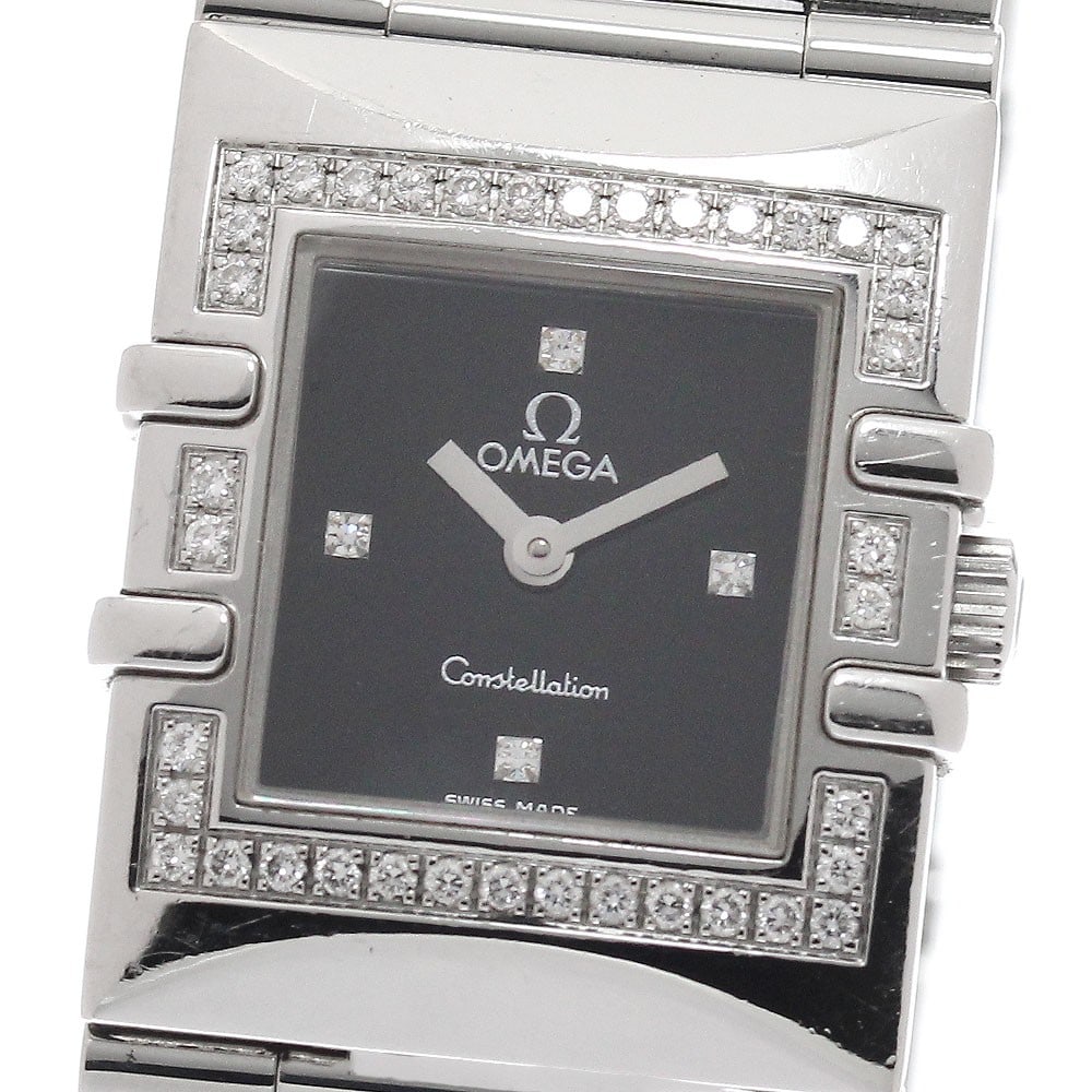 Omega Constellation Carre Quadra 1528.46 Ladies Quartz Watch: Omega Constellation Carre Quadra 1528.46 Ladies Quartz Watch This OMEGA Constellation Carre Quadra ladies wristwatch features a black dial and is crafted from stainless steel. The watch operates with 