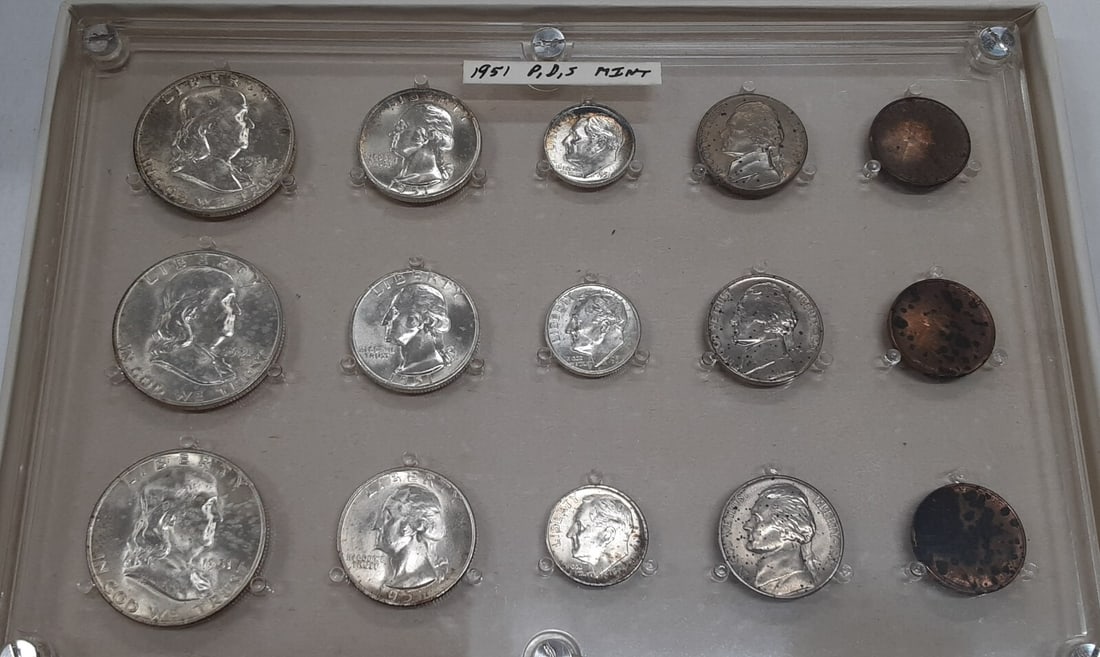 1951 Uncirculated US Coin Set from Three Mints in Seitz Holder 15 Pieces: 1951 Uncirculated US Coin Set from Three Mints in Seitz Holder 15 Pieces This 1951 U.S. coin set includes 15 uncirculated coins from the Philadelphia, Denver, and San Francisco mints, spanning denomin