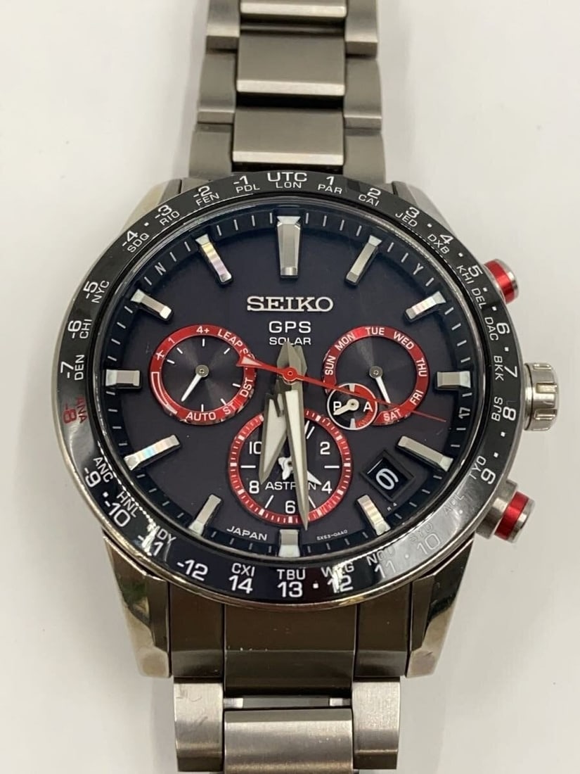 Seiko Astron Shohei Ohtani stainless steel men's wristwatch: Seiko Astron Shohei Ohtani stainless steel men's wristwatch This is a SEIKO ASTRON Shohei Ohtani Model 5X53-0AF0 men's wristwatch. The watch features a stainless steel case and band with a black color